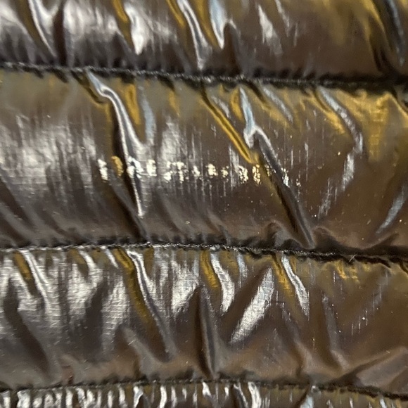 Patagonia men's Down Sweater Vest - Picture 3 of 4